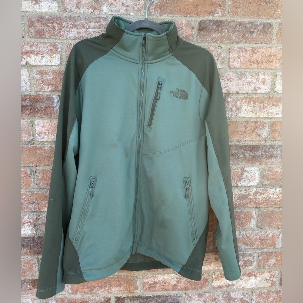 Full zip north face jacket lightweight